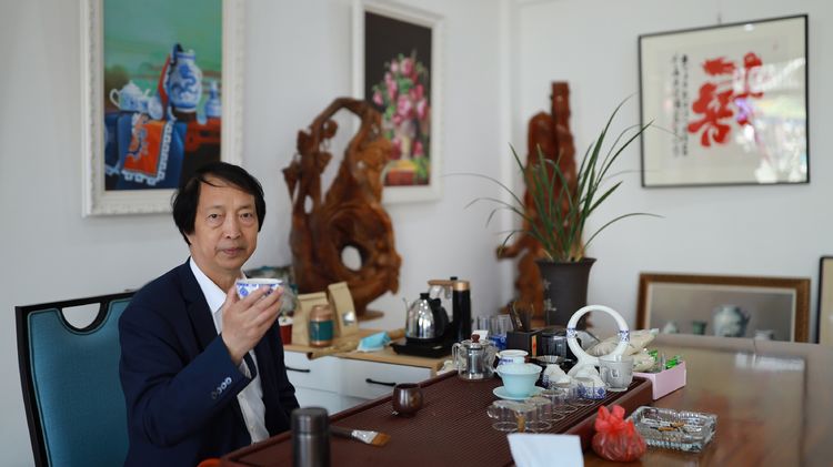 文章附图